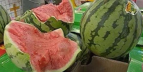 奚梦瑶的娱乐圈故事：从超模到吃瓜热点的背后